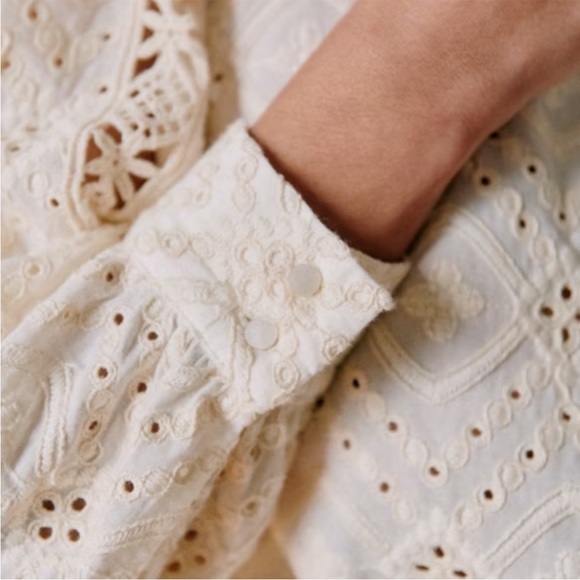 Sezane Scarlett blouse - Picture 2 of 6